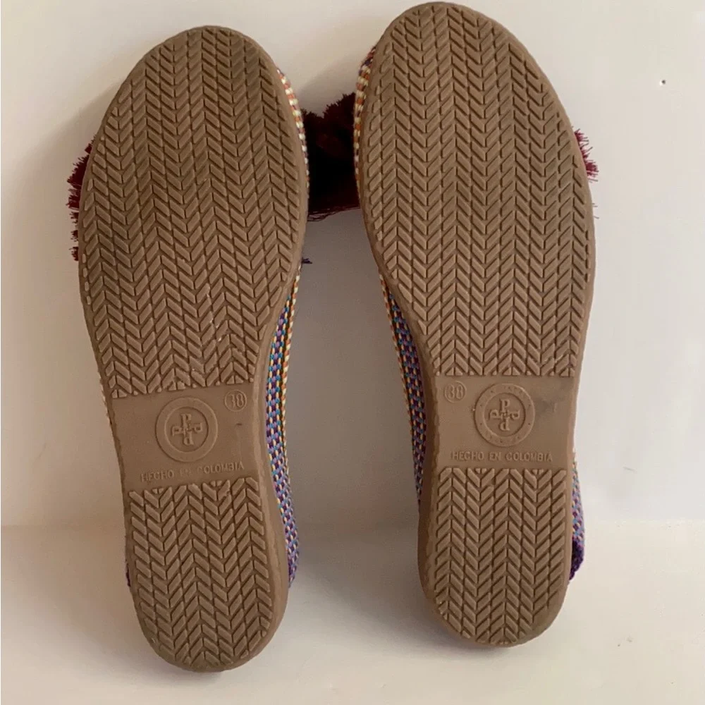 Boho PIA•MIA-handmade burgundy espadrilles with beautiful tassel front.Size 7.5